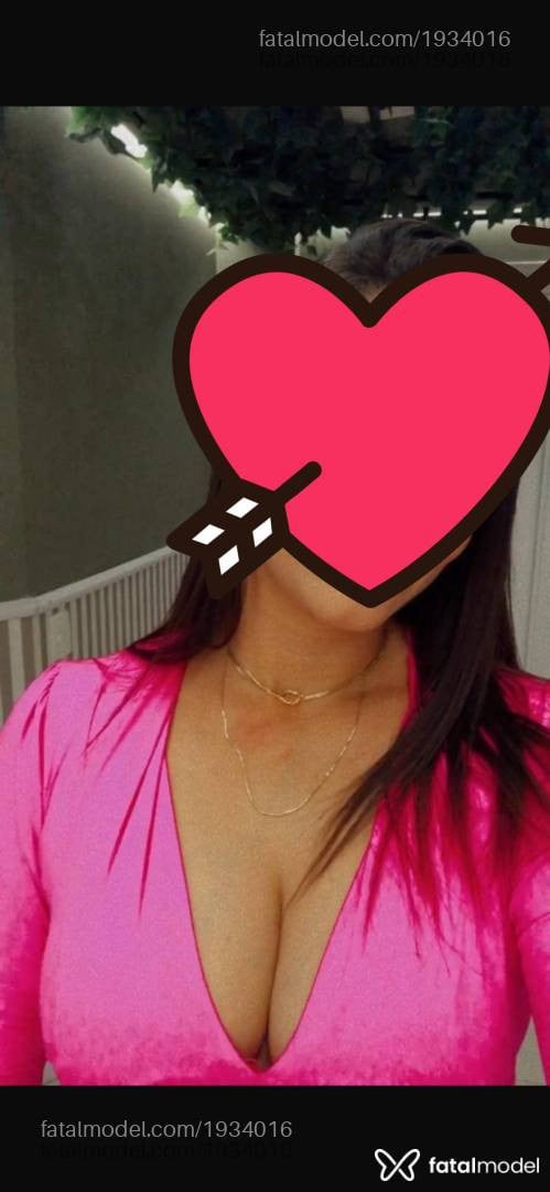 Acompanhante mulher com cabelo castanho de olhos castanhos - Nandinhahh