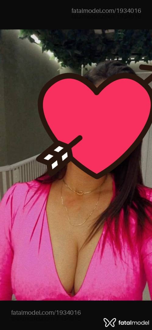 Acompanhante mulher com cabelo castanho de olhos castanhos - Nandinhahh