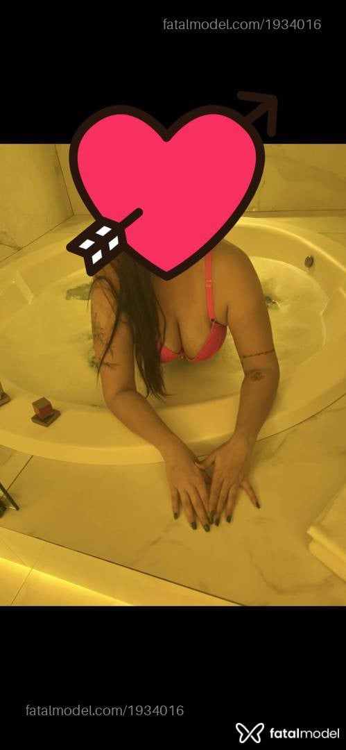 Acompanhante mulher com cabelo castanho de olhos castanhos - Nandinhahh