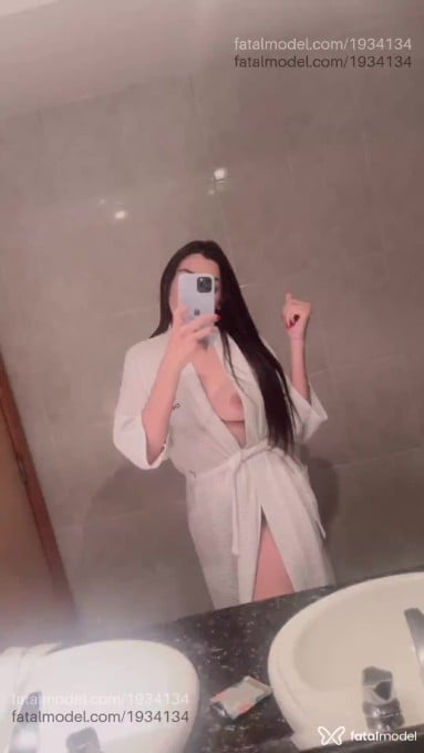 Acompanhante mulher com cabelo castanho de olhos castanhos em Rio de Janeiro Acompanhante mulher com cabelo castanho de olhos castanhos em Rio de Janeiro - Agatha Nunes