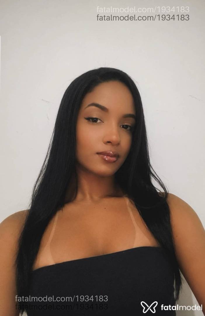 Acompanhante mulher morena (o) de olhos castanhos - Cecília Dantas