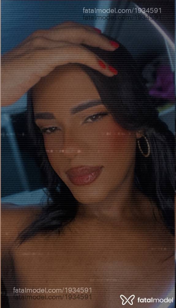 Acompanhante mulher trans morena (o) de olhos castanhos - Nandinha