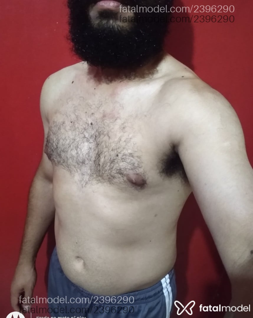 Acompanhante homem com cabelo castanho de olhos castanhos em São Leopoldo Acompanhante homem com cabelo castanho de olhos castanhos em São Leopoldo - Magnus Machado