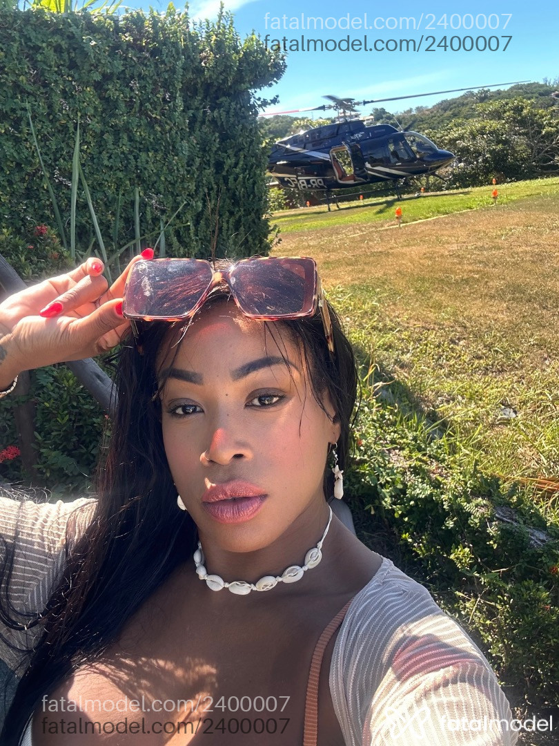 Acompanhante mulher morena (o) de olhos pretos em Rio de Janeiro - Mel Sampaio