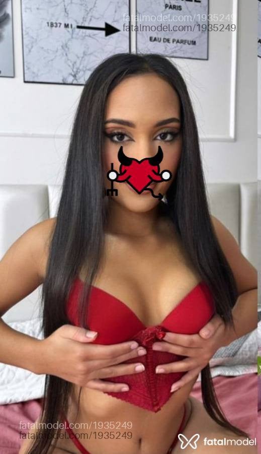Acompanhante mulher morena (o) de olhos castanhos em Itajaí - Bela
