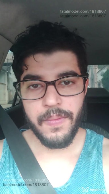 Acompanhante homem morena (o) de olhos castanhos em Ipatinga - Bryan