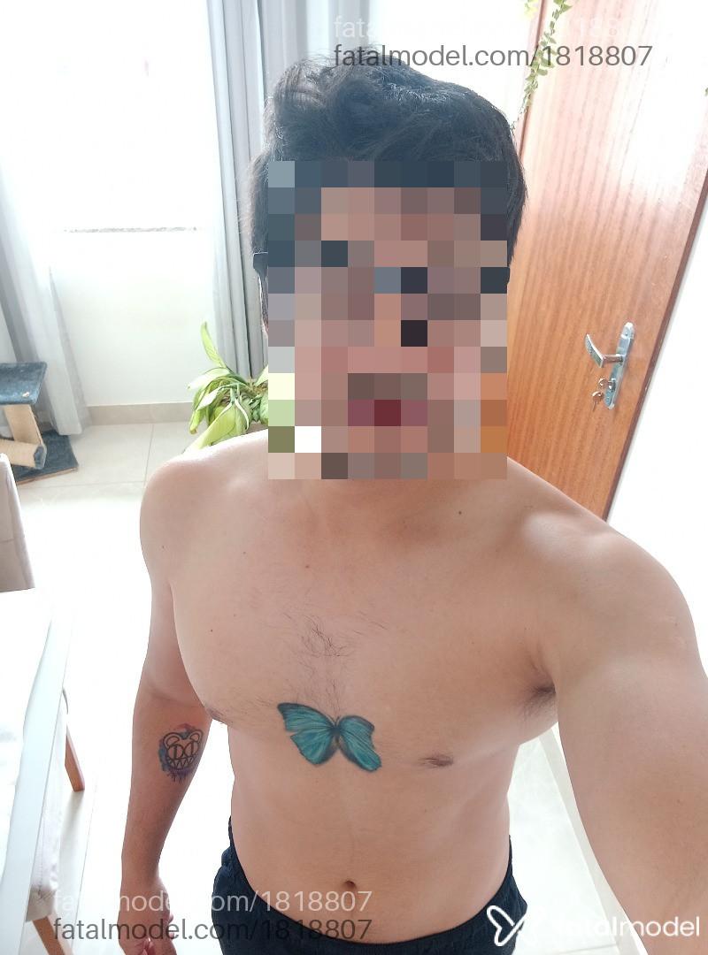 Acompanhante homem morena (o) de olhos castanhos em Ipatinga - Bryan