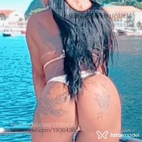 Acompanhante mulher com cabelo castanho de olhos castanhos - Renata