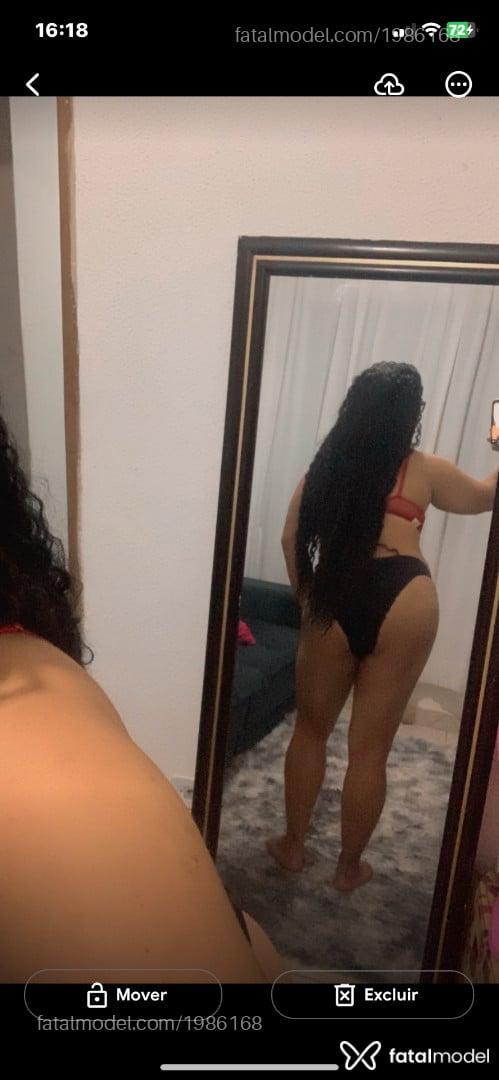 Acompanhante mulher com cabelo castanho de olhos castanhos em Florianópolis - Samantha
