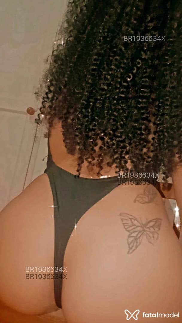 Acompanhante mulher com cabelo castanho de olhos castanhos em Vassouras - Nicolly
