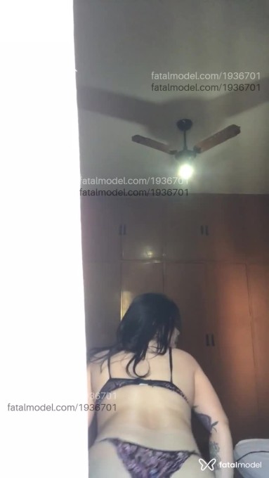 Acompanhante mulher morena (o) de olhos castanhos - Bianca Acompanhante mulher morena (o) de olhos castanhos - Bianca