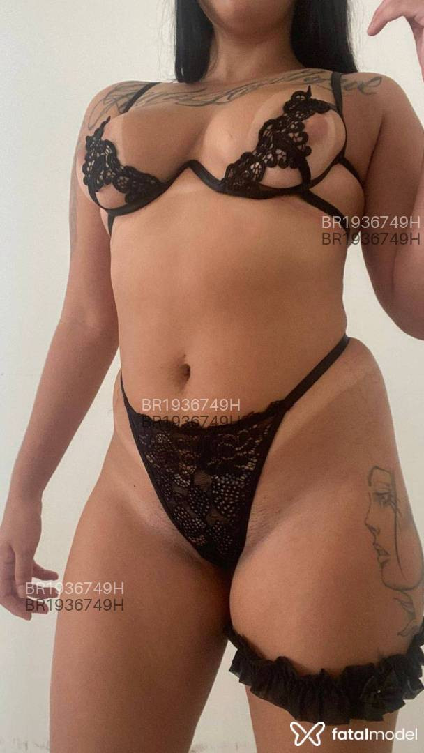 Acompanhante mulher com cabelo castanho de olhos castanhos em Rio de Janeiro - Thifanny