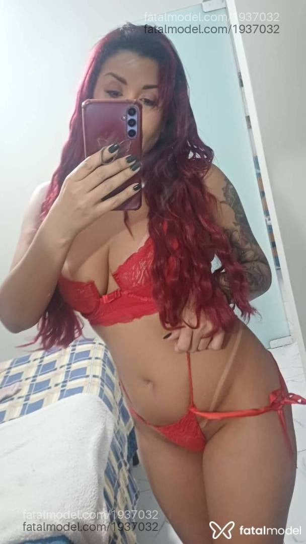 Acompanhante mulher ruiva (o) de olhos castanhos em Navegantes Acompanhante mulher ruiva (o) de olhos castanhos em Navegantes - Faby Flores