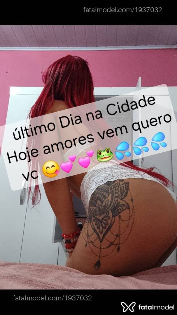 Acompanhante mulher ruiva (o) de olhos castanhos - Faby Flores