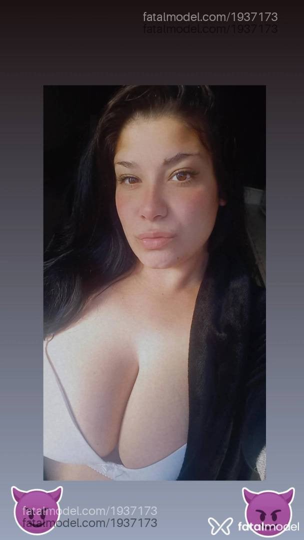 Acompanhante mulher morena (o) de olhos mel - Lilian
