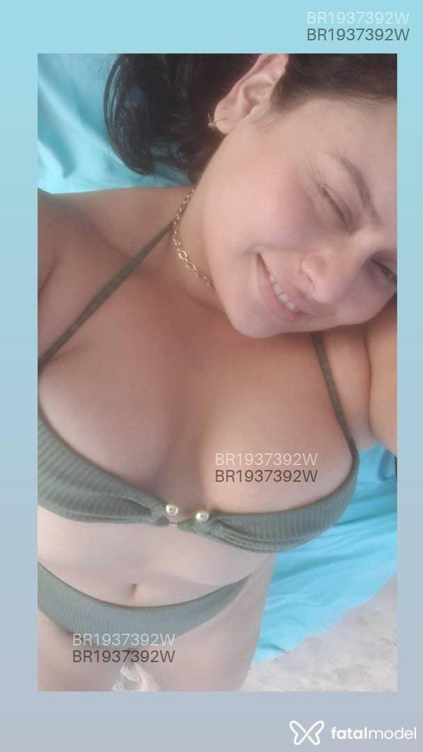 Acompanhante mulher loira (o) de olhos castanhos em Porto Alegre - Gabbe Branca