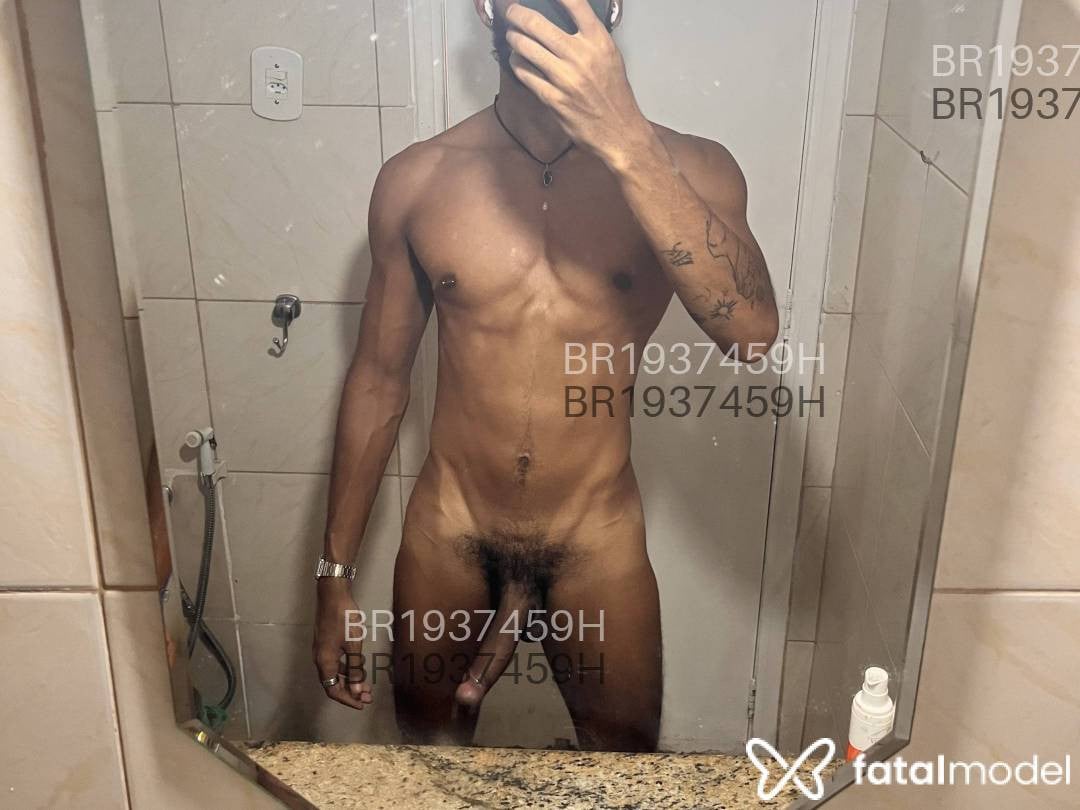 Acompanhante homem morena (o) de olhos pretos em São Paulo - Motta