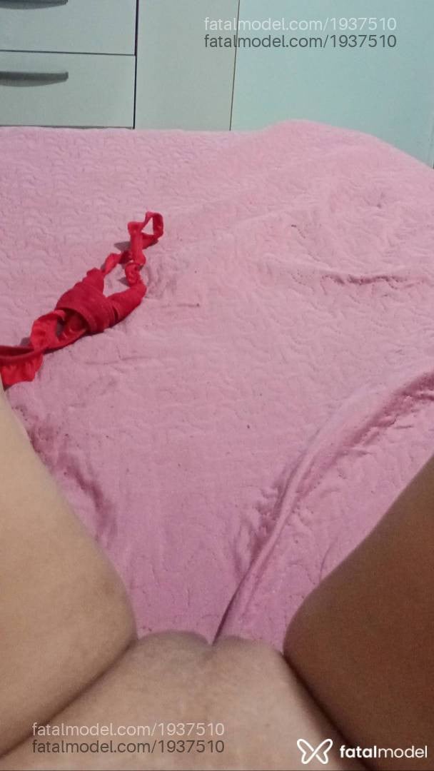 Acompanhante mulher morena (o) de olhos castanhos - Carolzinha