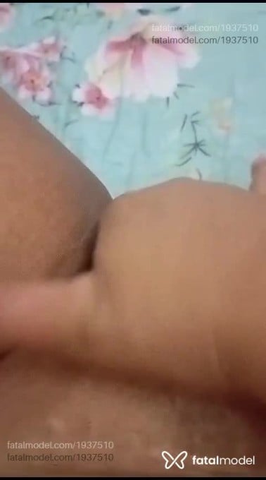 Acompanhante mulher morena (o) de olhos castanhos em Goiânia - Carolzinha