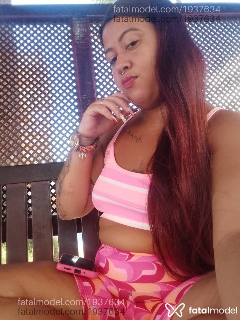Acompanhante mulher ruiva (o) de olhos castanhos em Macaé - Mirela Moura