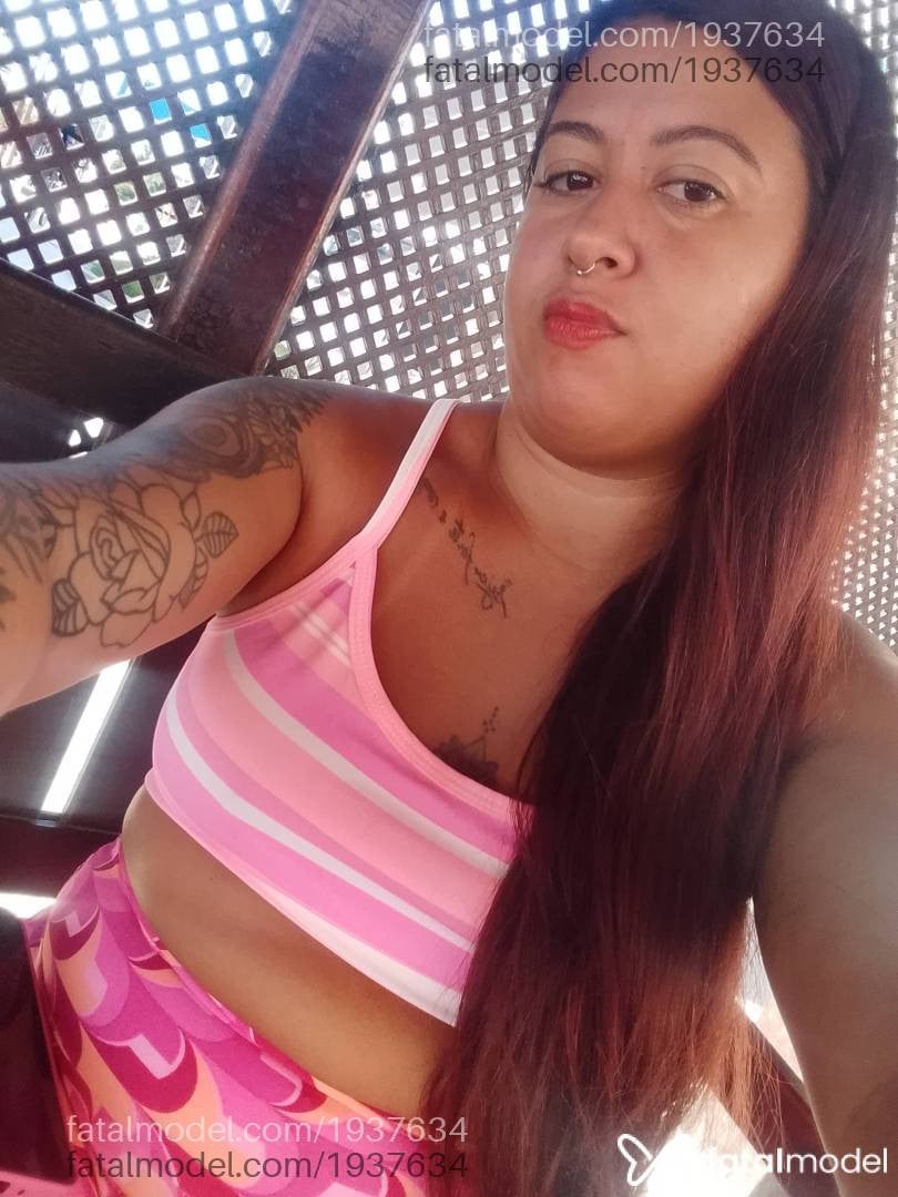 Acompanhante mulher ruiva (o) de olhos castanhos em Macaé - Mirela Moura