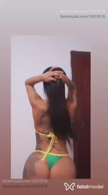 Acompanhante mulher trans com cabelo castanho de olhos castanhos em Divinópolis Acompanhante mulher trans com cabelo castanho de olhos castanhos em Divinópolis - Bruna