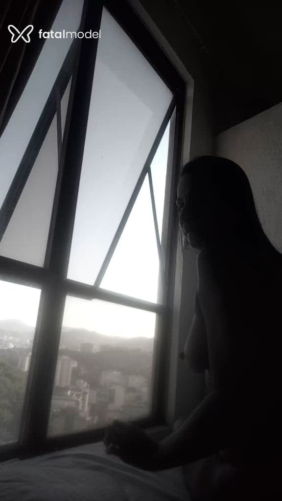 Acompanhante mulher morena (o) de olhos pretos - Bia Andrade