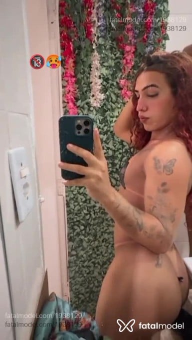 Acompanhante mulher trans ruiva (o) de olhos castanhos em Volta Redonda - Hadassa