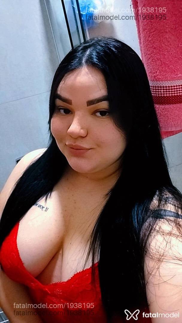 Acompanhante mulher morena (o) de olhos pretos - Gabrielle