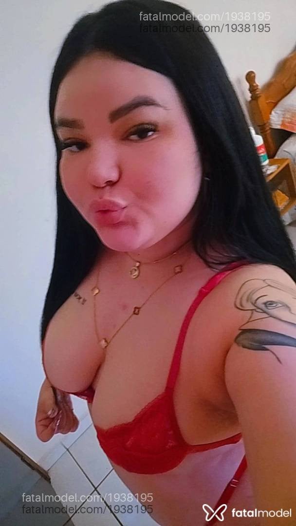 Acompanhante mulher morena (o) de olhos pretos - Gabrielle