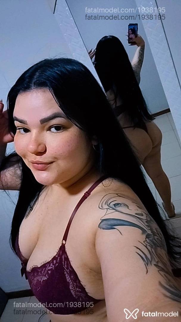 Acompanhante mulher morena (o) de olhos pretos - Gabrielle
