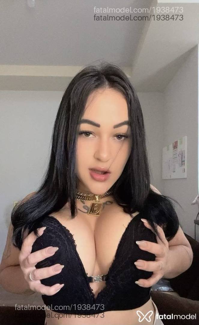 Acompanhante mulher morena (o) de olhos mel - Melyssa Eduarda