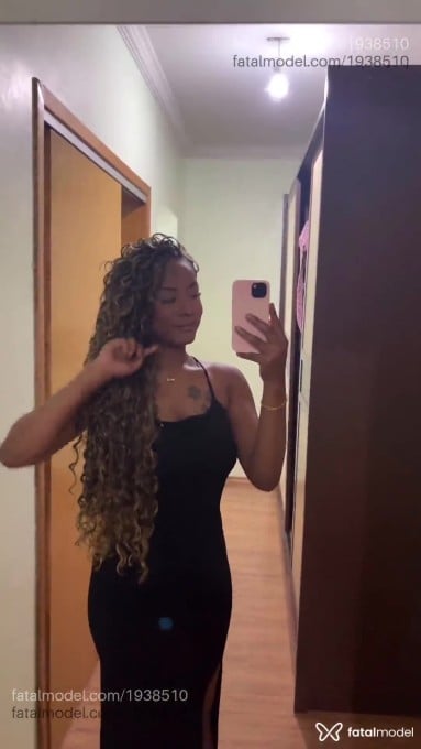 Acompanhante mulher morena (o) de olhos castanhos em Xangri-Lá - Alana Moraes
