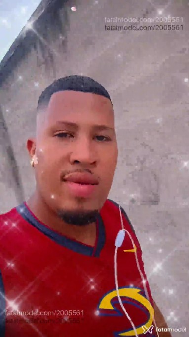 Acompanhante homem morena (o) de olhos castanhos em Niterói - Gabriel Troiano