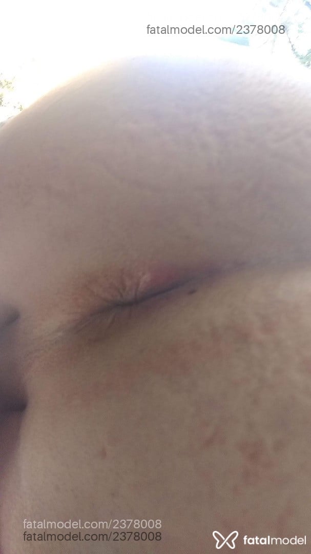 Acompanhante mulher trans loira (o) de olhos azuis - Ana Beatris