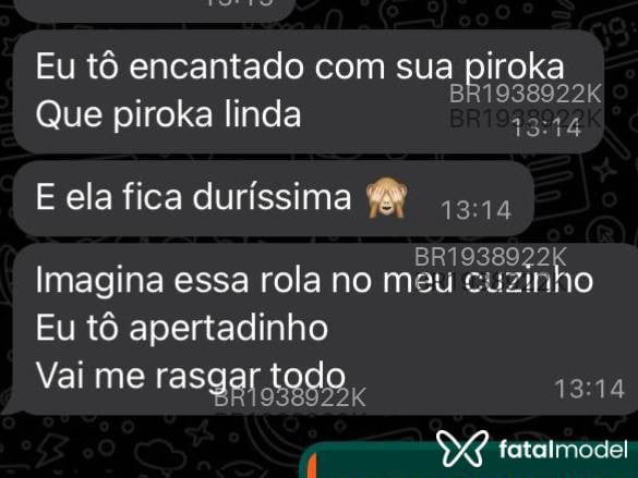 Acompanhante homem morena (o) de olhos castanhos em Virtual - John John