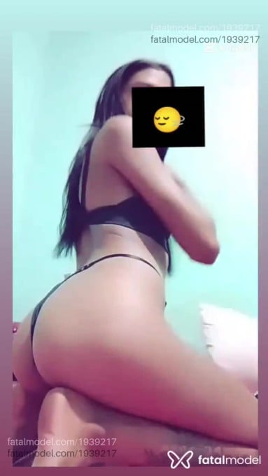 Acompanhante mulher morena (o) de olhos castanhos - Rebeca