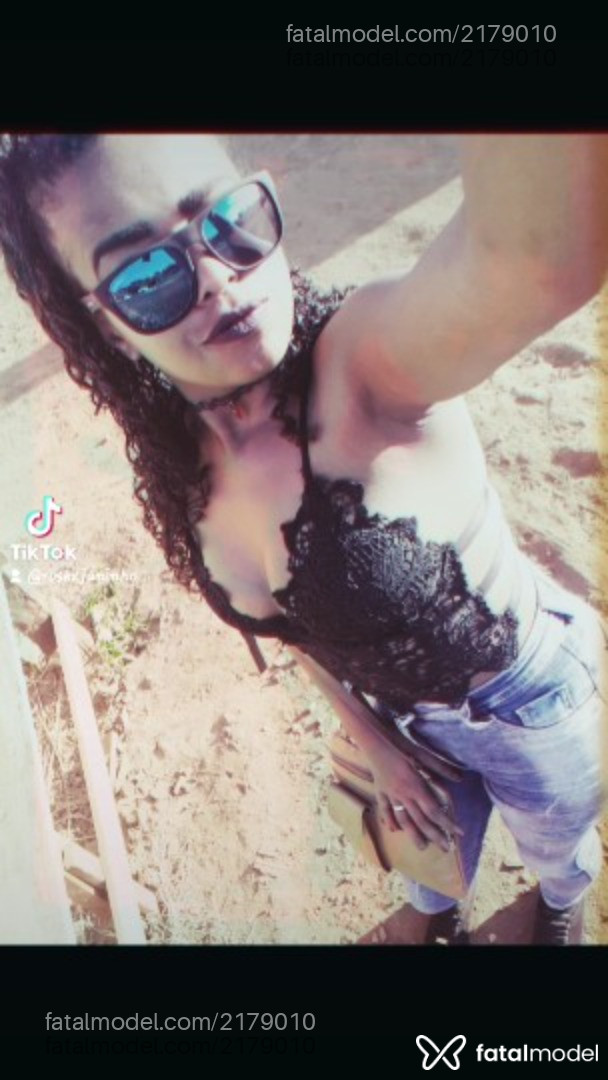 Acompanhante mulher morena (o) de olhos pretos em Virtual Acompanhante mulher morena (o) de olhos pretos em Virtual - Rose Pereira