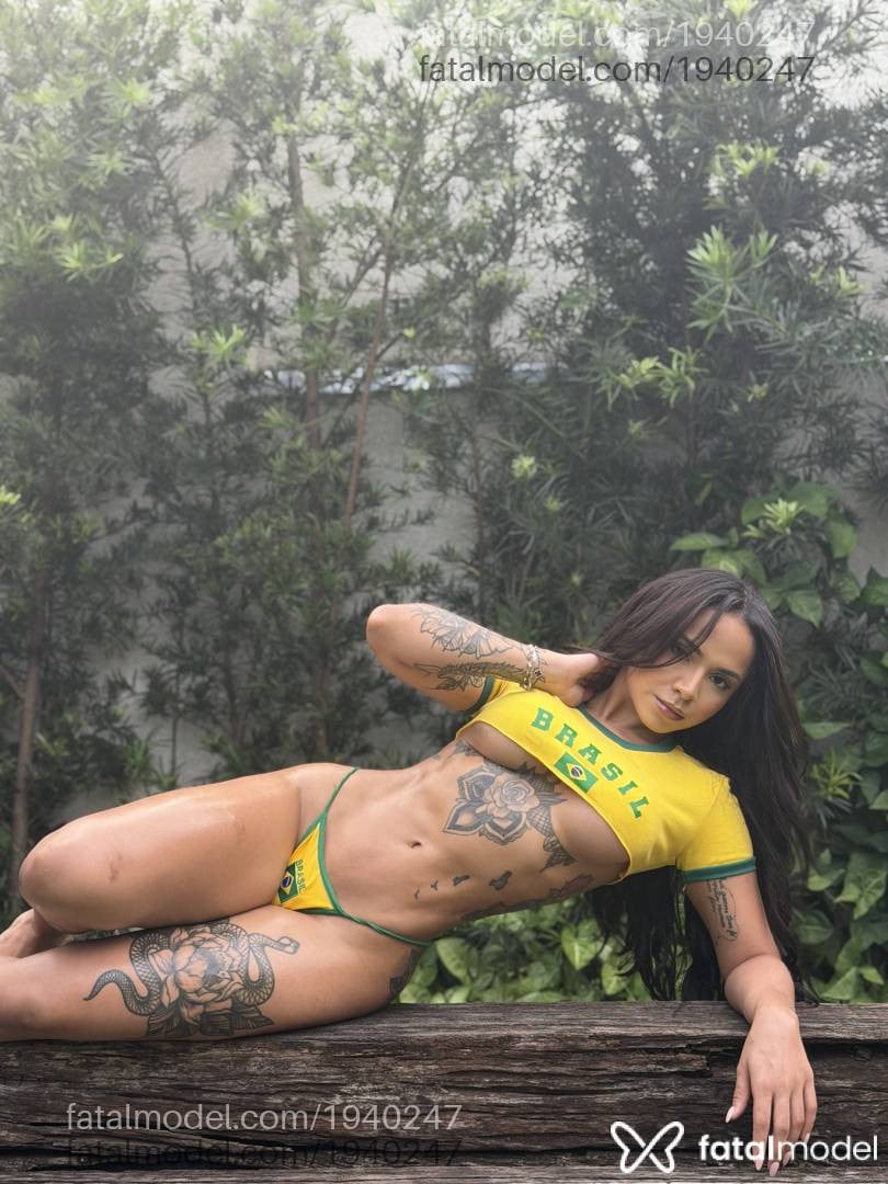 Acompanhante mulher morena (o) de olhos castanhos - Gabriella Jacinto