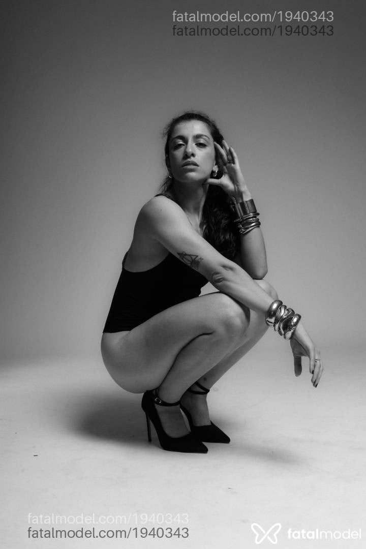 Acompanhante mulher morena (o) de olhos castanhos - Maya Lellis