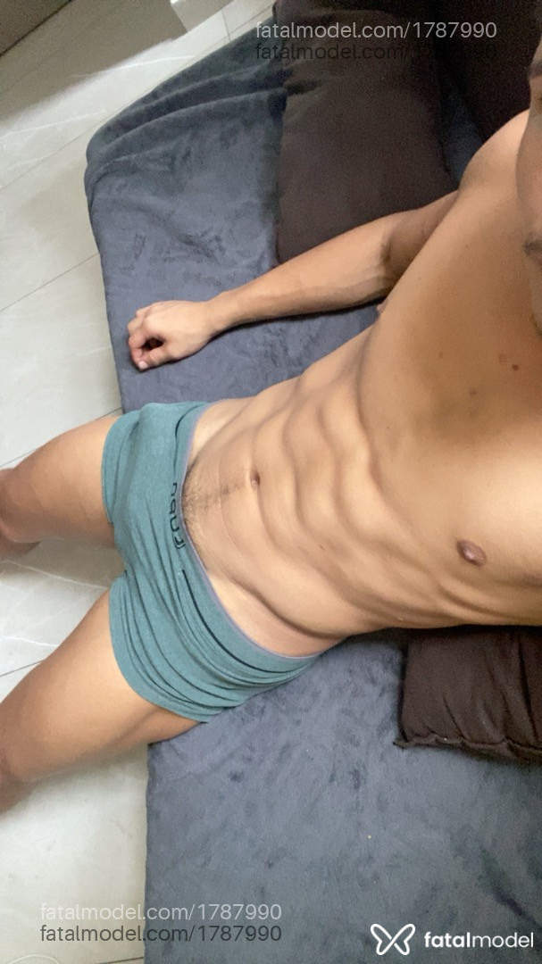 Acompanhante homem loira (o) de olhos castanhos em Rio de Janeiro - John Ruan