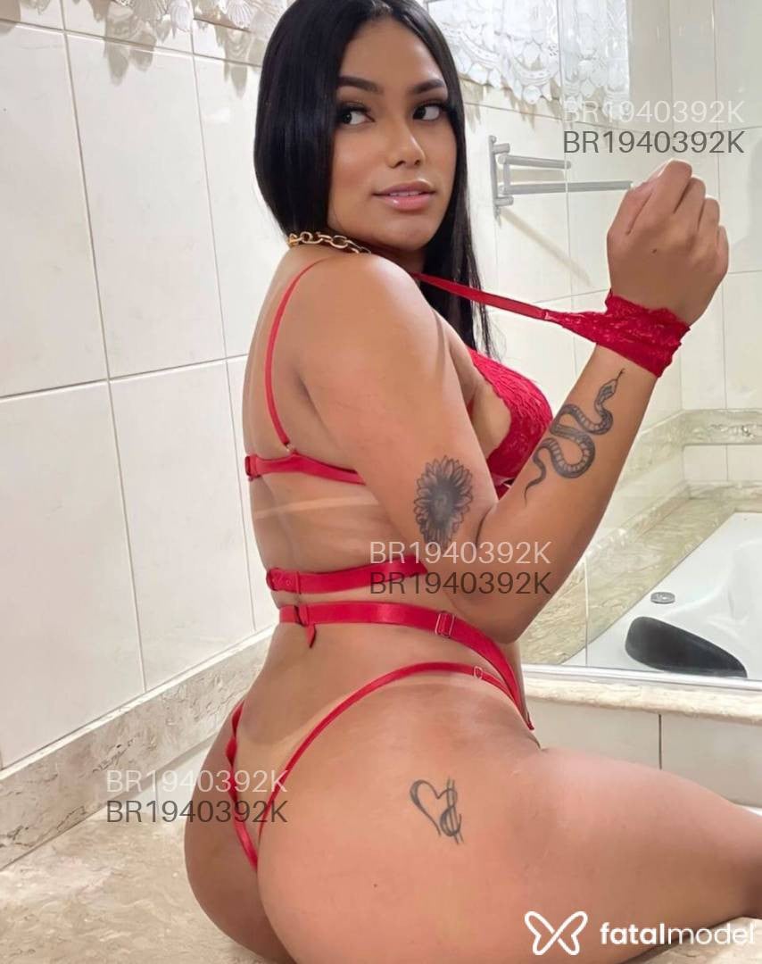 Acompanhante mulher morena (o) de olhos pretos em Conselheiro Lafaiete - Jessica Miler