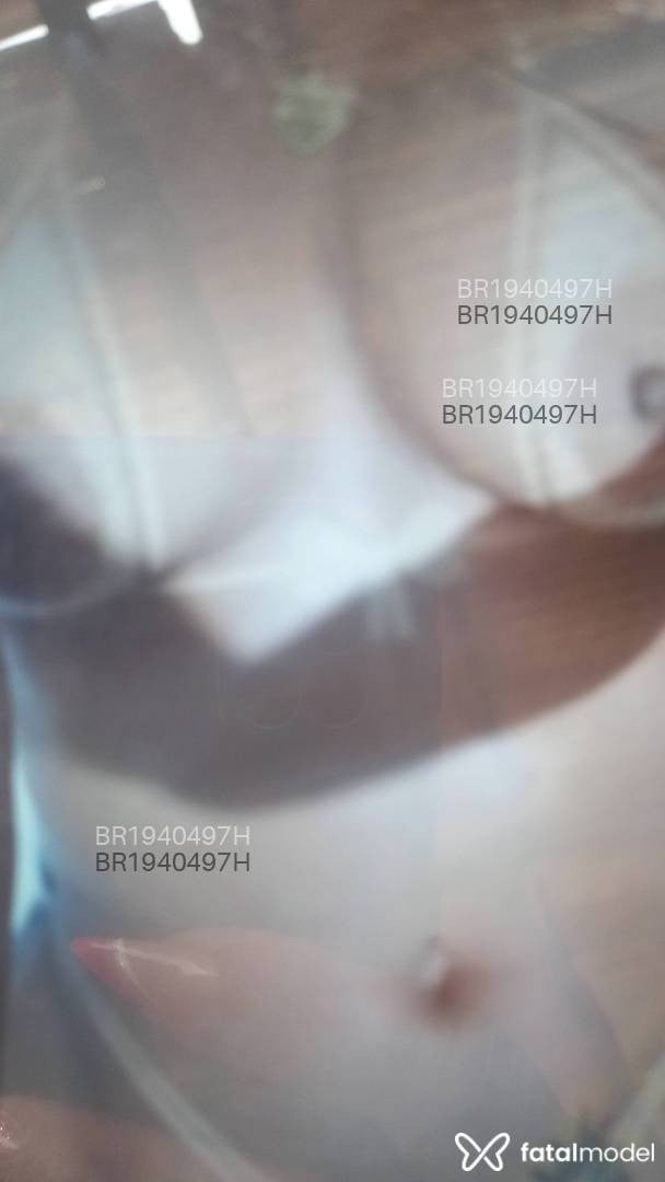 Acompanhante mulher morena (o) de olhos pretos em Porto Velho - Morena