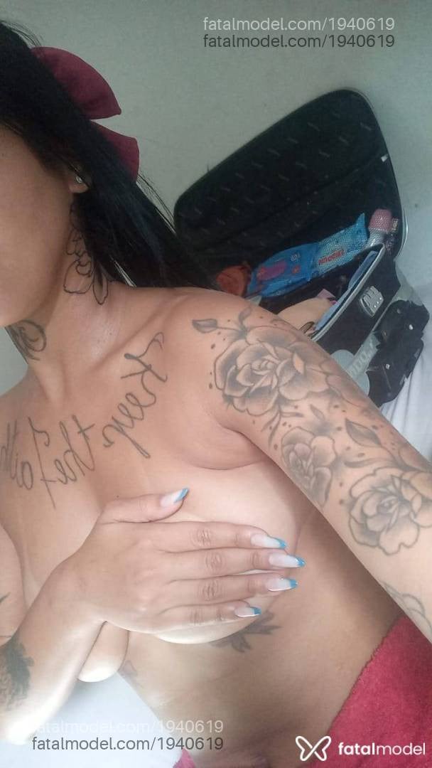 Acompanhante mulher morena (o) de olhos castanhos - Letícia Mafeis Acompanhante mulher morena (o) de olhos castanhos - Letícia Mafeis