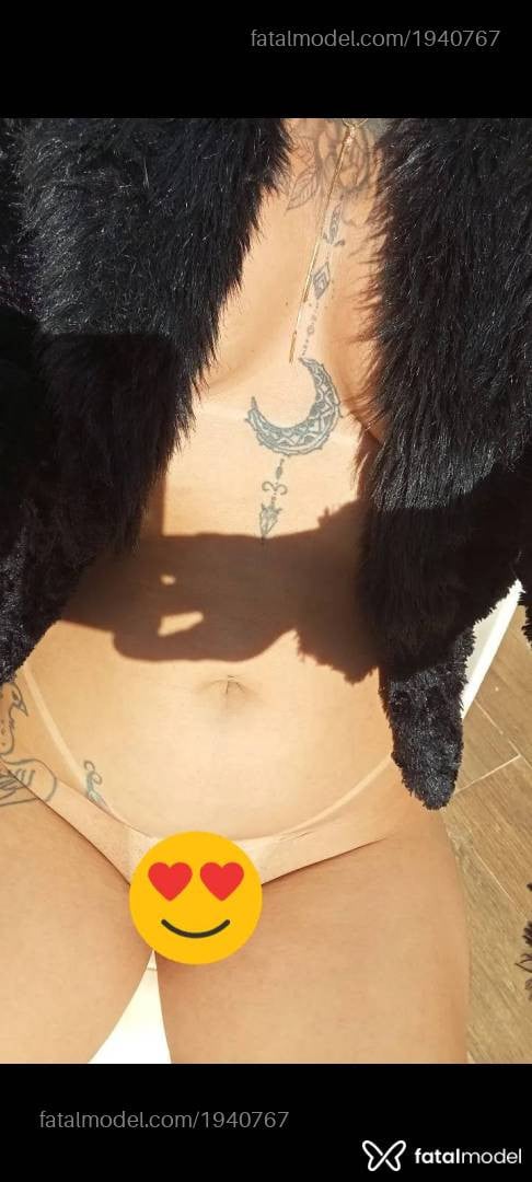 Acompanhante mulher morena (o) de olhos castanhos - Ruby Perez
