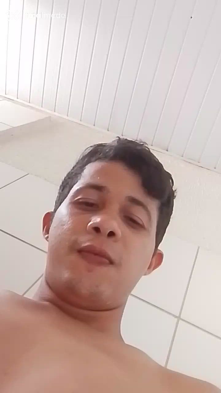 Acompanhante homem morena (o) de olhos cinza - Marcelo