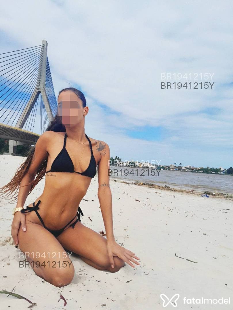 Acompanhante mulher morena (o) de olhos castanhos em Jequié Acompanhante mulher morena (o) de olhos castanhos em Jequié - Melissa