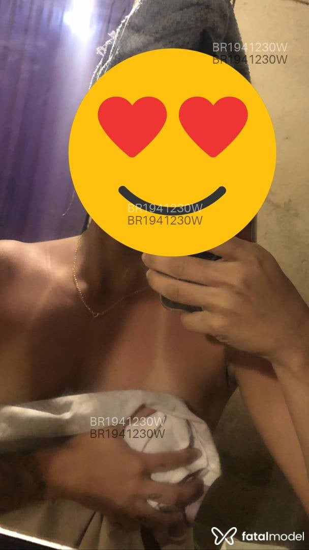 Acompanhante mulher com cabelo castanho de olhos pretos em Rio de Janeiro - Thamires