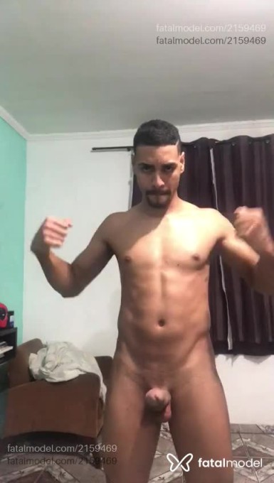 Acompanhante homem morena (o) de olhos castanhos em Rio de Janeiro - Dgzinho