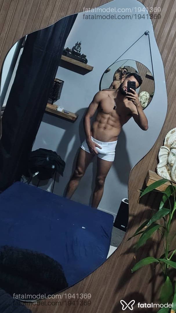 Acompanhante homem com cabelo castanho de olhos castanhos em Rio de Janeiro - Viny